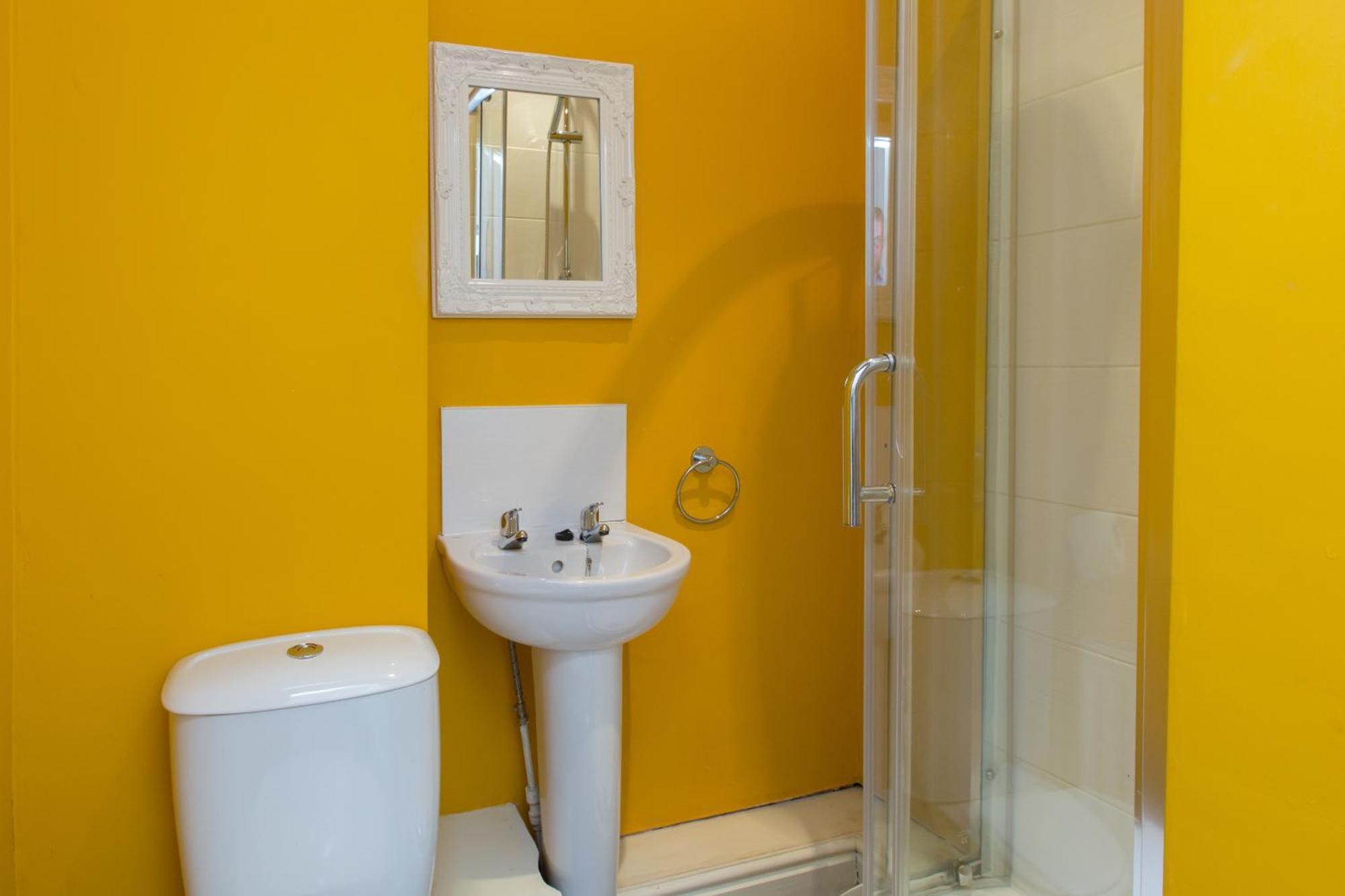 Townhouse @ Electricity Street Crewe Ngoại thất bức ảnh